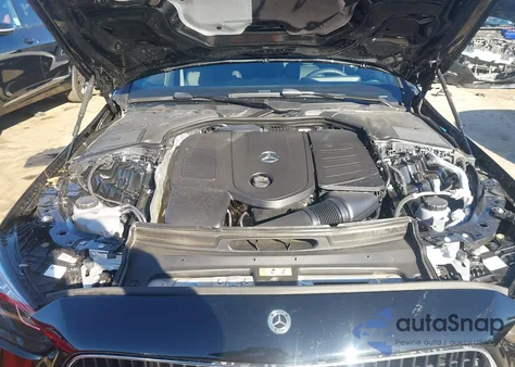 2025 Mercedes-Benz C 300 из США, поврежденный, VIN W1KAF4GBXSR274862